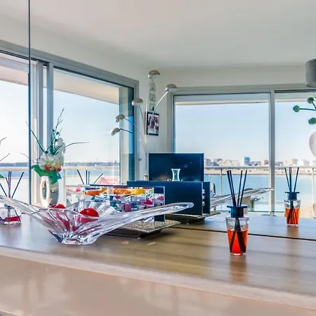 Vue Panoramique Front De Appartement Les Sables-dʼOlonne
